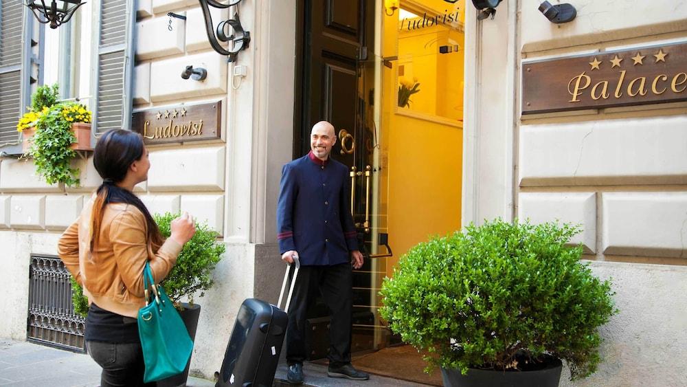 רומא Ludovisi Palace Hotel מראה חיצוני תמונה